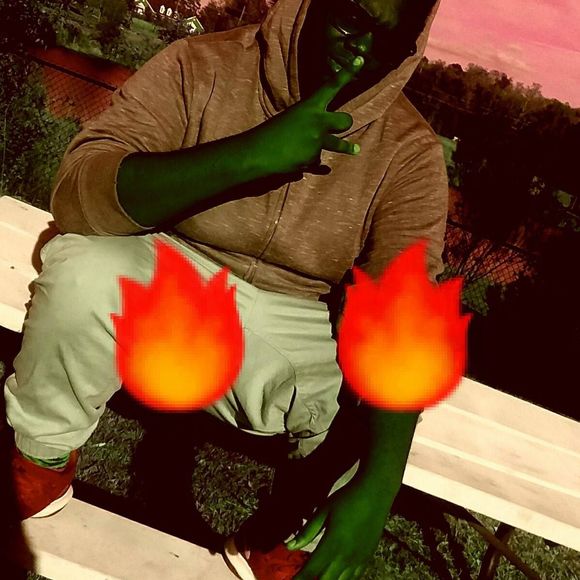 Meet your Posher, Shonny - Picture 1 of 1